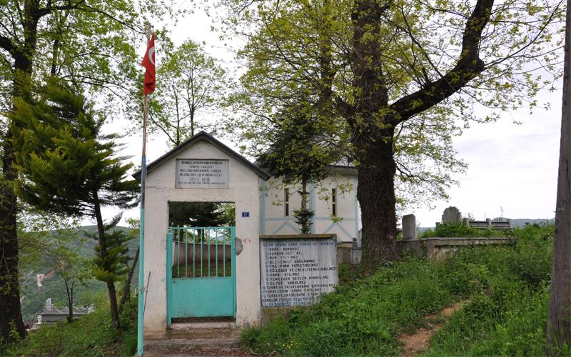 Şid Abdal ( Şidlü Dede) Türbesi