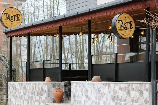 Taste Street Food