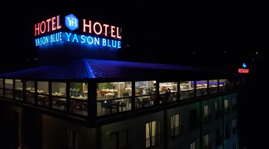 Yason Blue