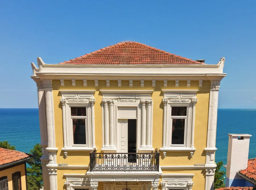 Sarı Konak