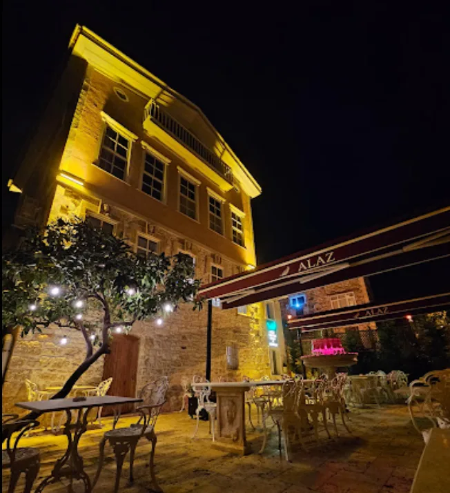Alaz Cafe