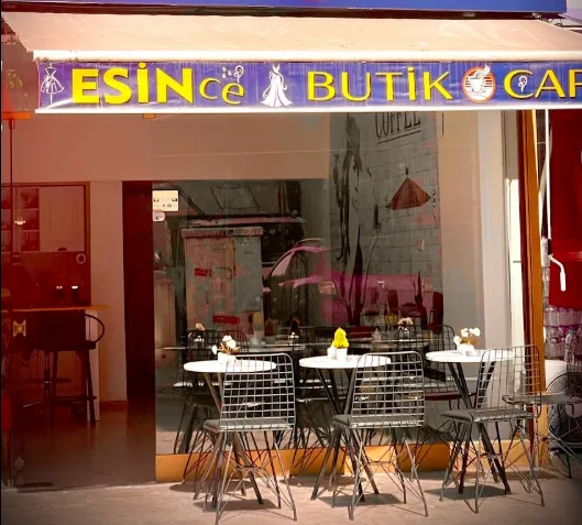 Esince Kafe & Butik
