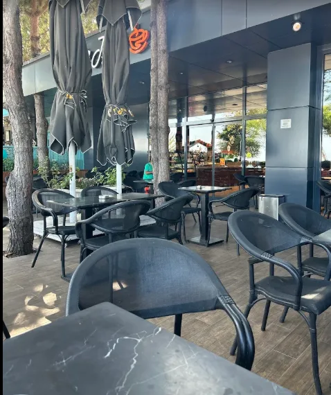 Gloria Jean's Coffees