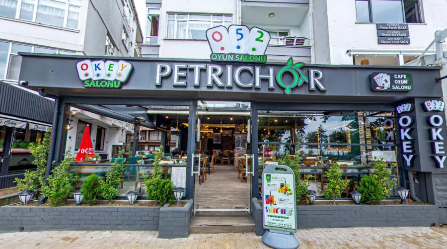 Petrichor Cafe
